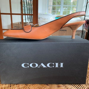Coach slinbacks size 11